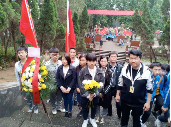 乐提升官网（中国）科技公司开展清明祭英烈活动